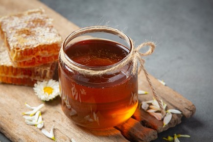 miel et cire fraiche pour manger